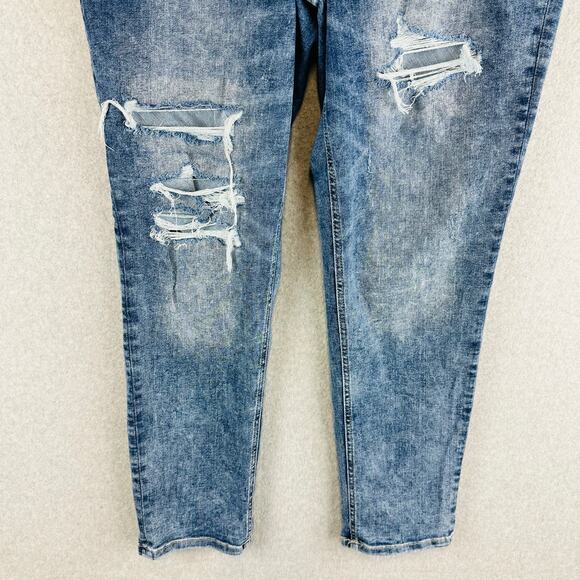 Maurices Womans Sz 18W Reg Plus Boyfriend Jeans Blue Stretch Pockets Denim - Picture 3 of 10